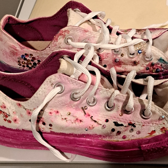 Converse All Star upcycled sneakers. - Picture 15 of 16